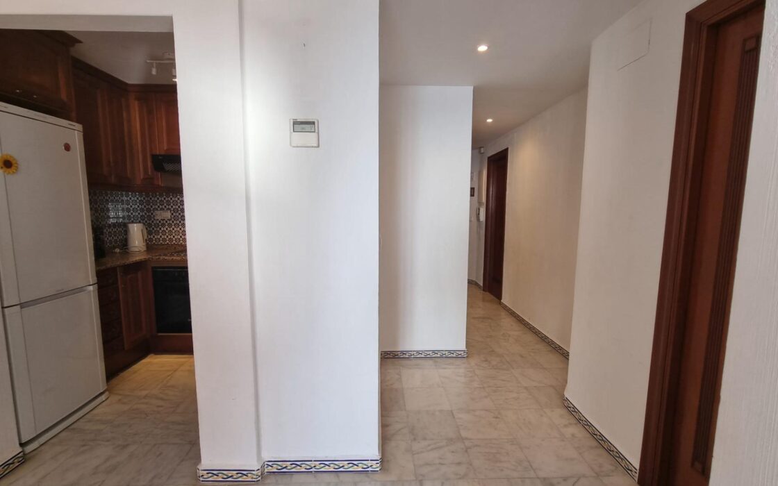 Апартамент в Торревьехе 70 кв.м с видом на море