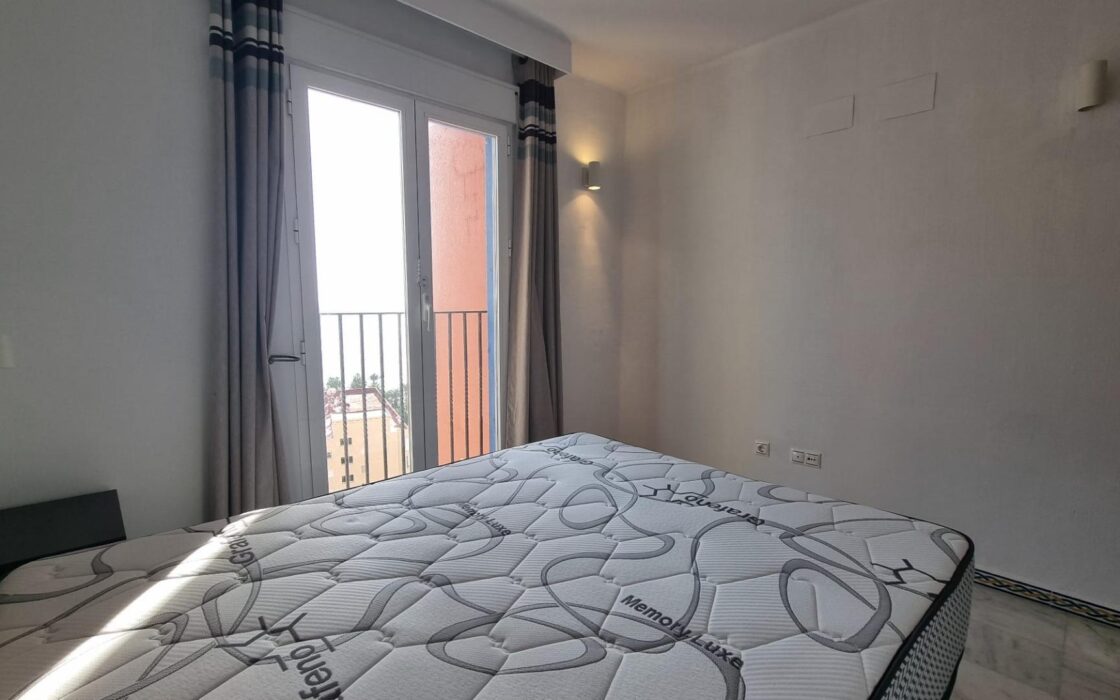 Апартамент в Торревьехе 70 кв.м с видом на море