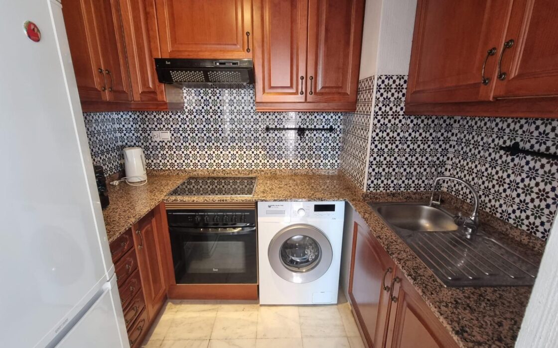 Апартамент в Торревьехе 70 кв.м с видом на море