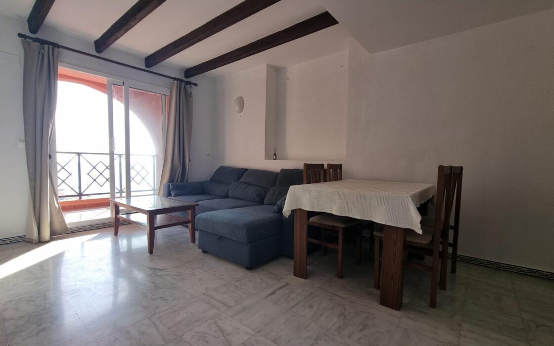 Апартамент в Торревьехе 70 кв.м с видом на море