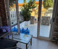 Дуплекс в Торревьехе 72 кв.м с террасой и бассейном