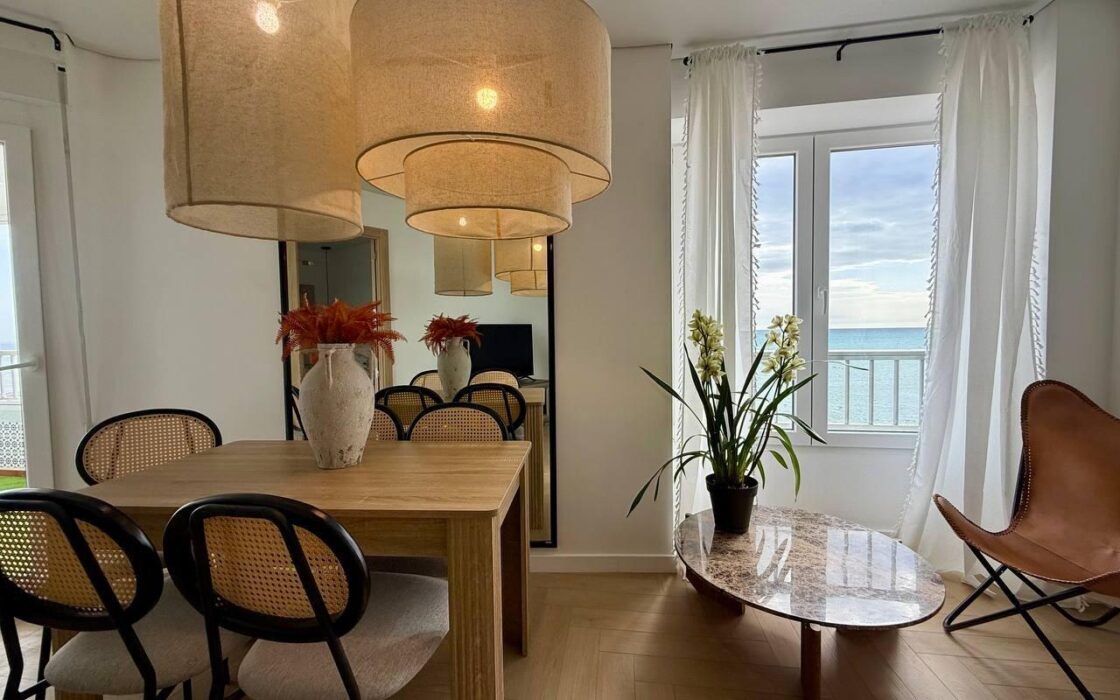 Просторные апартаменты в Торревьехе у моря 117 кв.м.