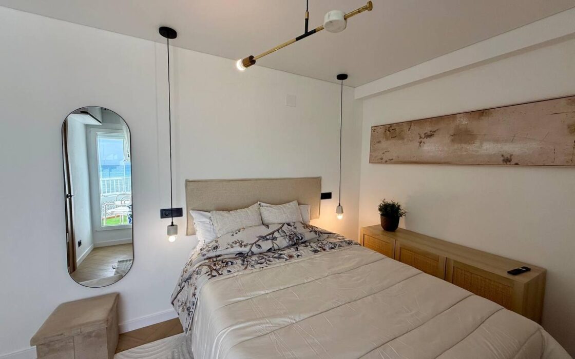 Просторные апартаменты в Торревьехе у моря 117 кв.м.