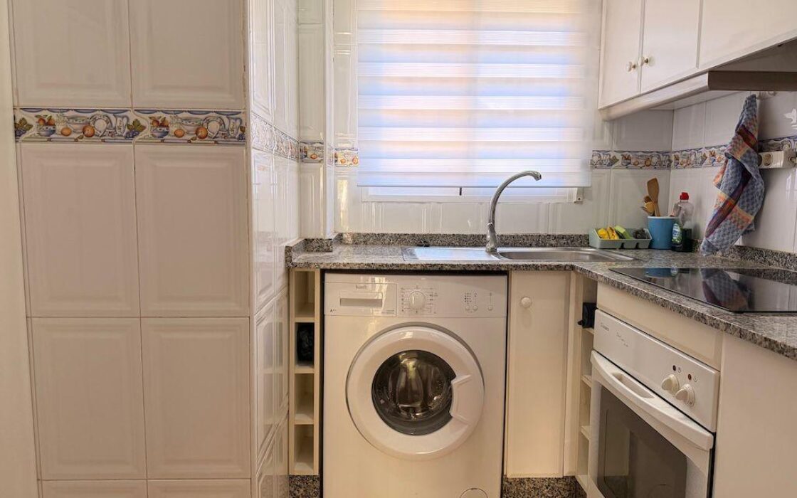 Бунгало 49 кв.м с террасой в Ориуэла Коста