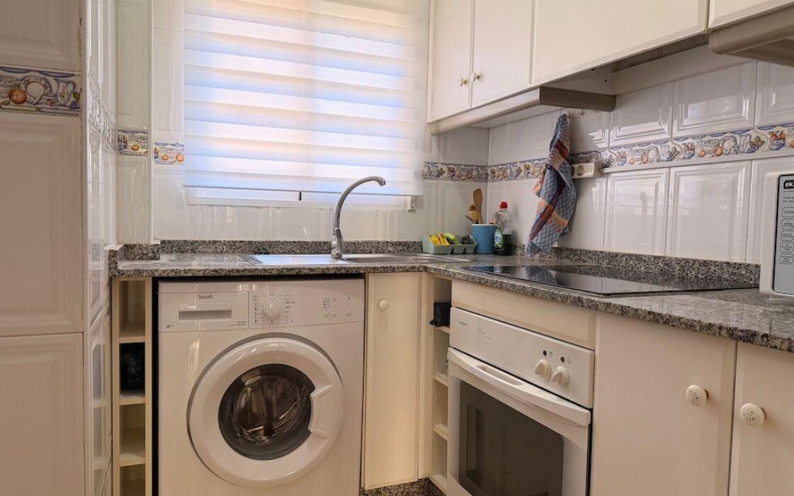 Бунгало 49 кв.м с террасой в Ориуэла Коста