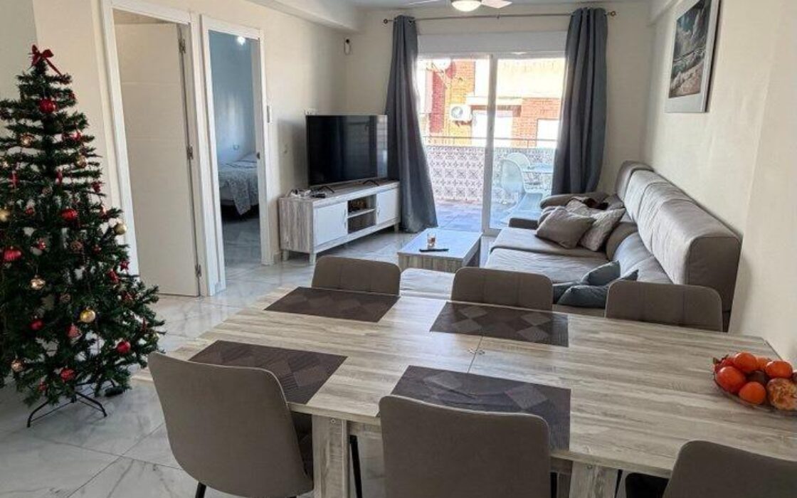 Апартаменты 107 кв.м в Торревьехе 150 м до моря