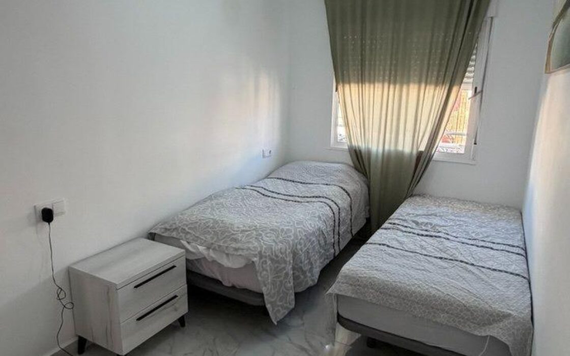 Апартаменты 107 кв.м в Торревьехе 150 м до моря