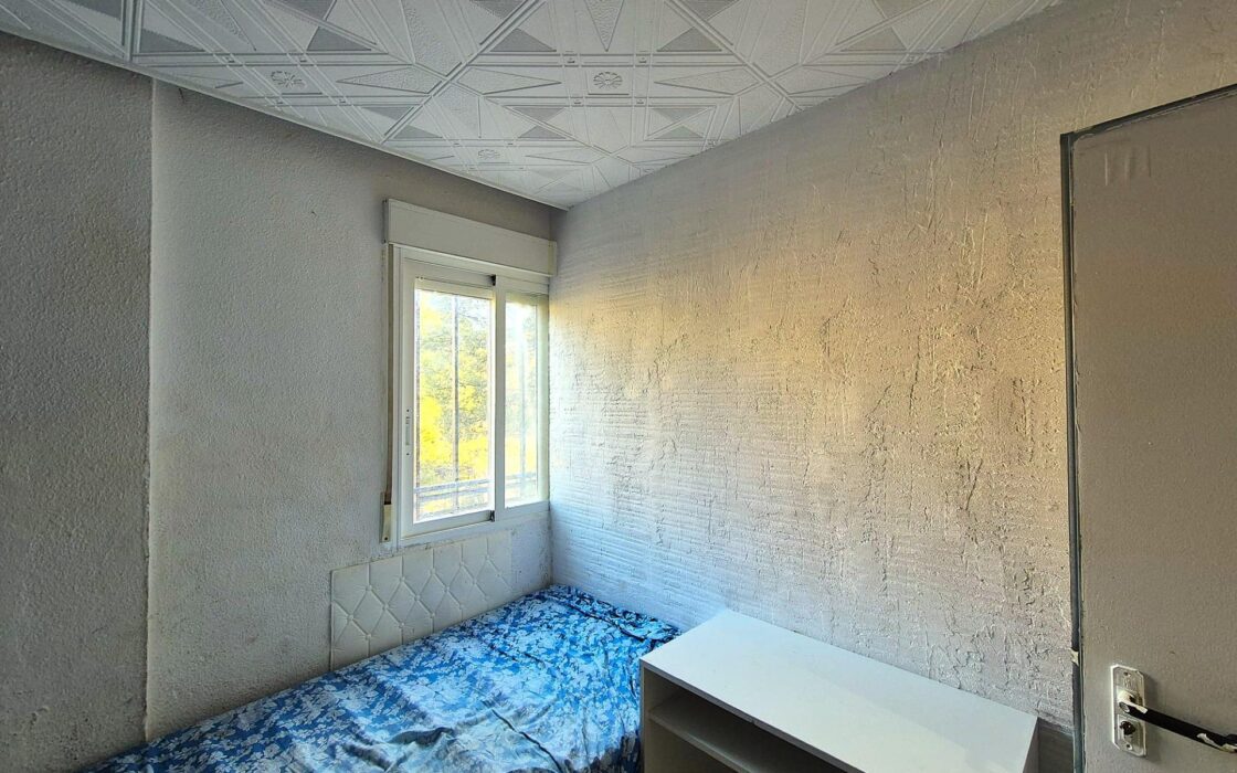 Апартаменты в Аликанте 76 кв.м с террасой у моря