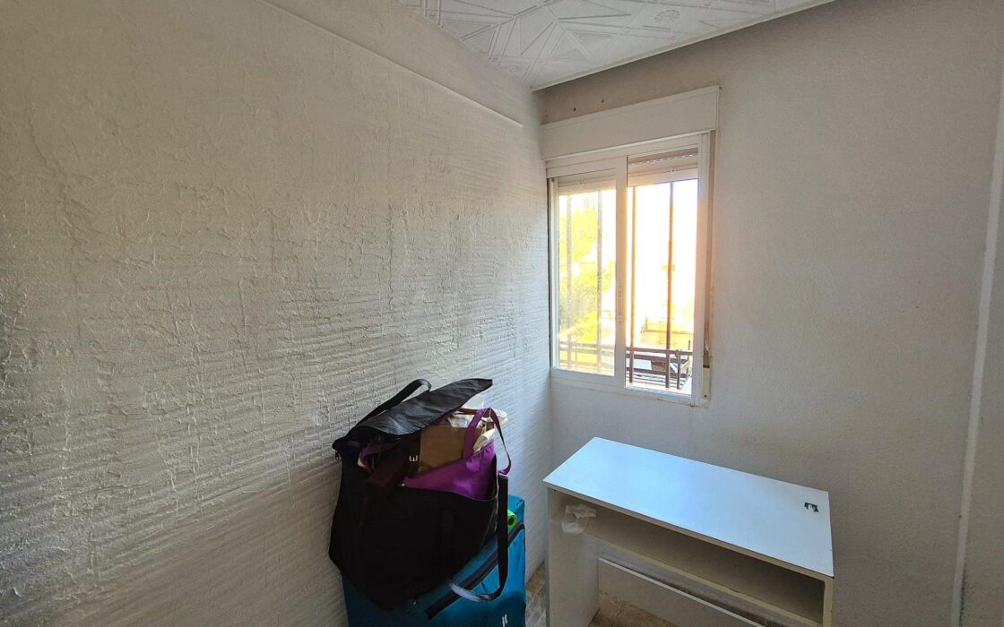 Апартаменты в Аликанте 76 кв.м с террасой у моря