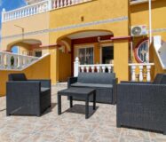 Бунгало в Ориуэла Коста 64 кв.м с балконом 12 км до моря