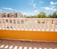 Бунгало в Ориуэла Коста 64 кв.м с балконом 12 км до моря