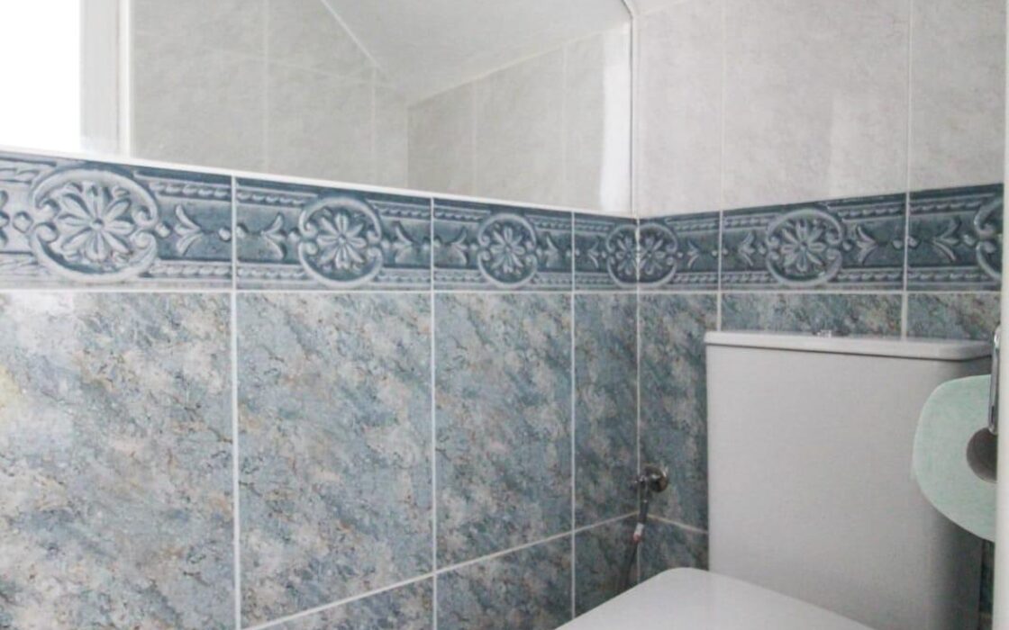 Бунгало в Ориуэла Коста 64 кв.м с балконом 12 км до моря