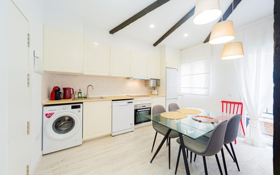 Апартаменты 66 кв.м с террасой 200 м от моря в Торревьехе