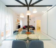 Апартаменты 66 кв.м с террасой 200 м от моря в Торревьехе