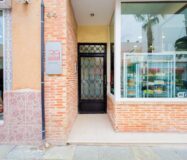 Апартаменты 66 кв.м с террасой 200 м от моря в Торревьехе