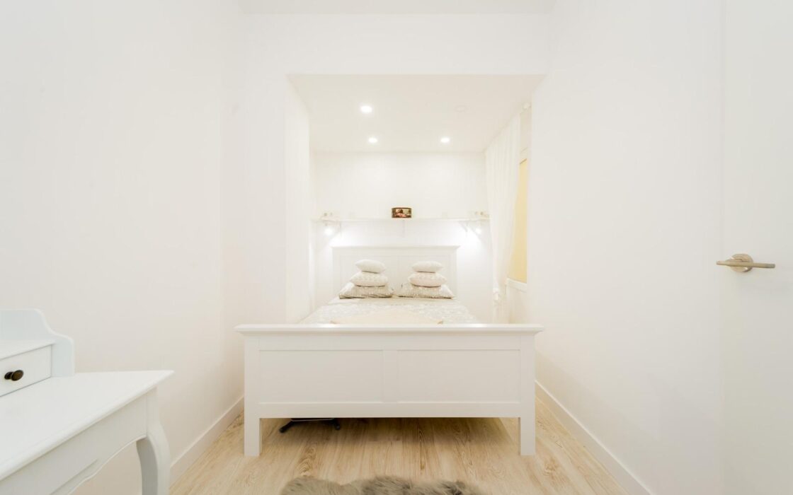 Апартаменты 66 кв.м с террасой 200 м от моря в Торревьехе