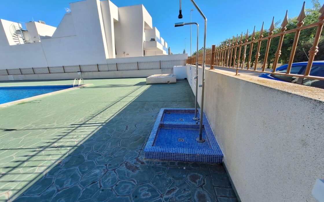 Уютное бунгало в Дая Вьеха с террасой и общим бассейном