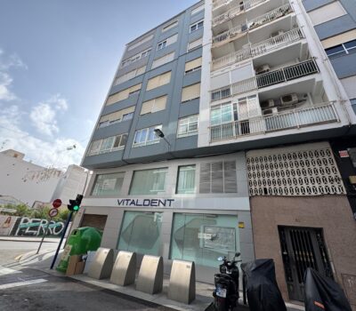 Квартира с видом на море в Торревьехе, 100 кв.м, 3 спальни