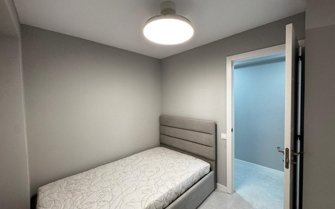 Квартира с видом на море в Торревьехе, 100 кв.м, 3 спальни