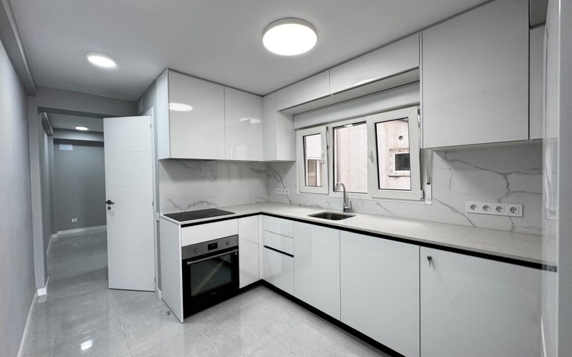 Квартира с видом на море в Торревьехе, 100 кв.м, 3 спальни