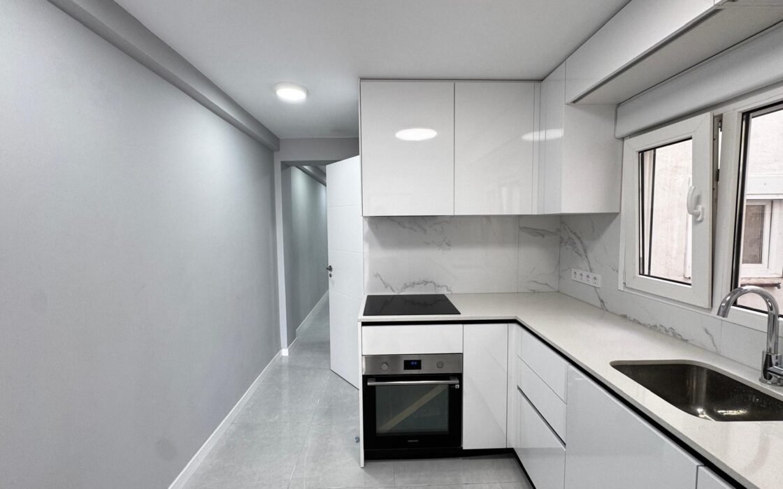 Квартира с видом на море в Торревьехе, 100 кв.м, 3 спальни