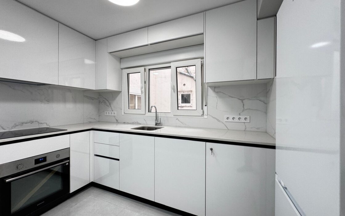 Квартира с видом на море в Торревьехе, 100 кв.м, 3 спальни