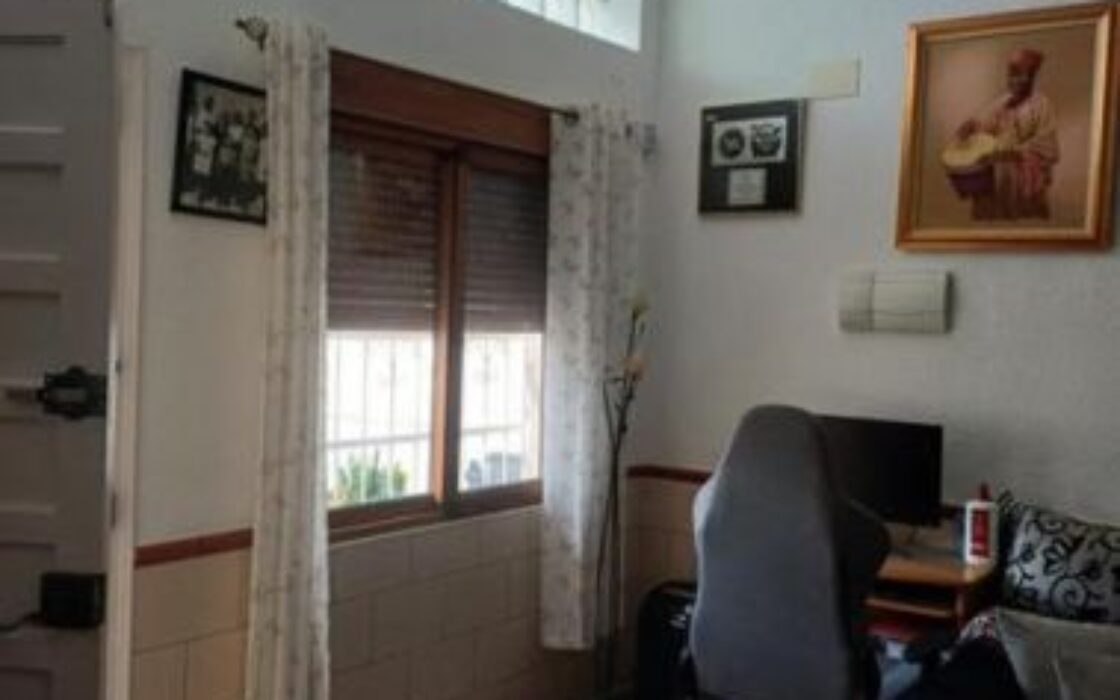 Дом в Торревьехе 3 комнаты с видом у моря