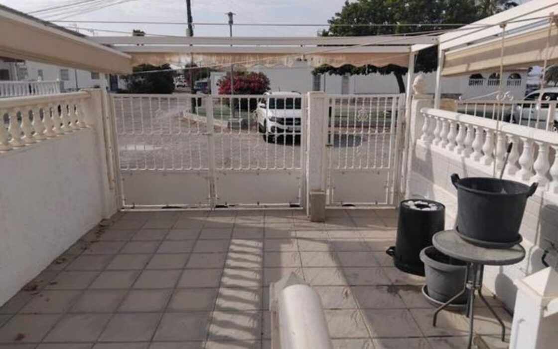 Дом в Торревьехе 3 комнаты с видом у моря