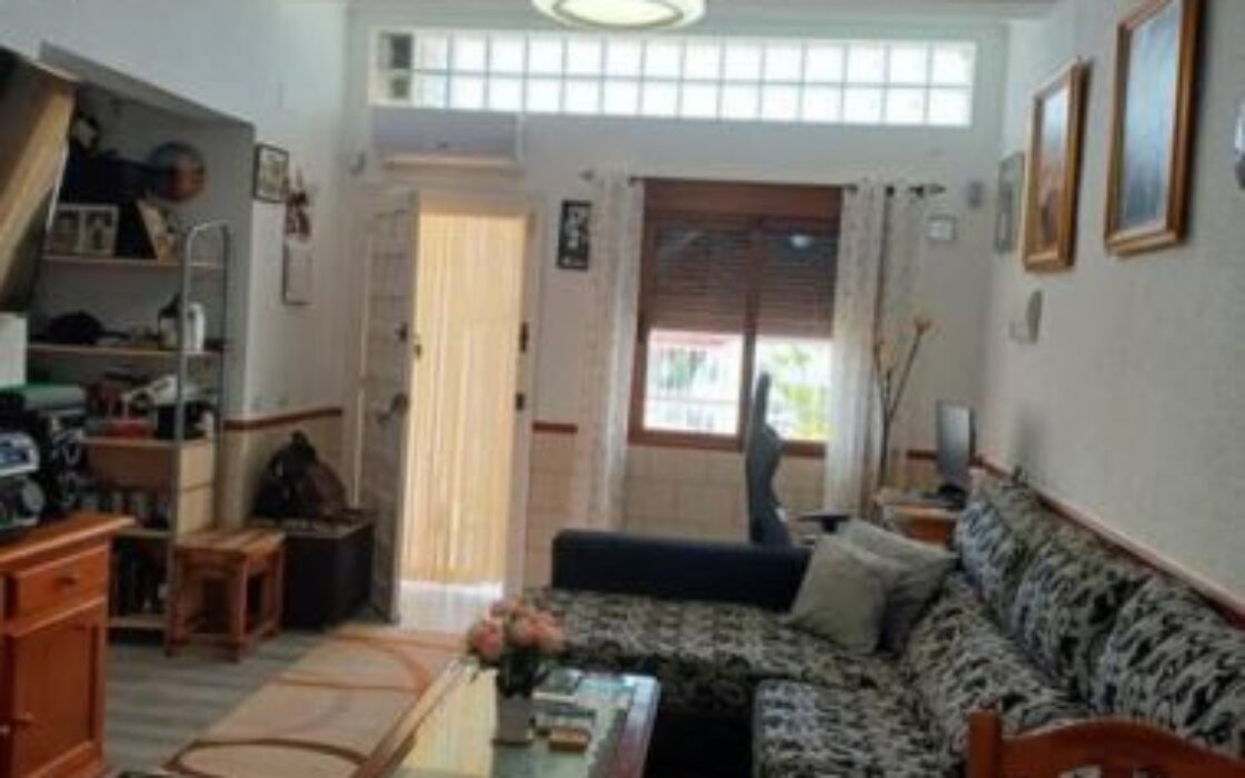 Дом в Торревьехе 3 комнаты с видом у моря