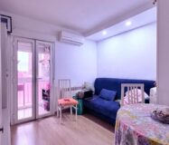 Апартамент в Мадриде, 65 кв.м, терраса, 4 комнаты