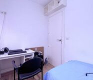 Апартамент в Мадриде, 65 кв.м, терраса, 4 комнаты