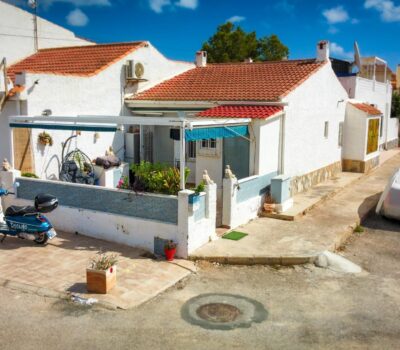 Бунгало в Торревьехе 53 кв.м, 2 спальни, 5 км до моря