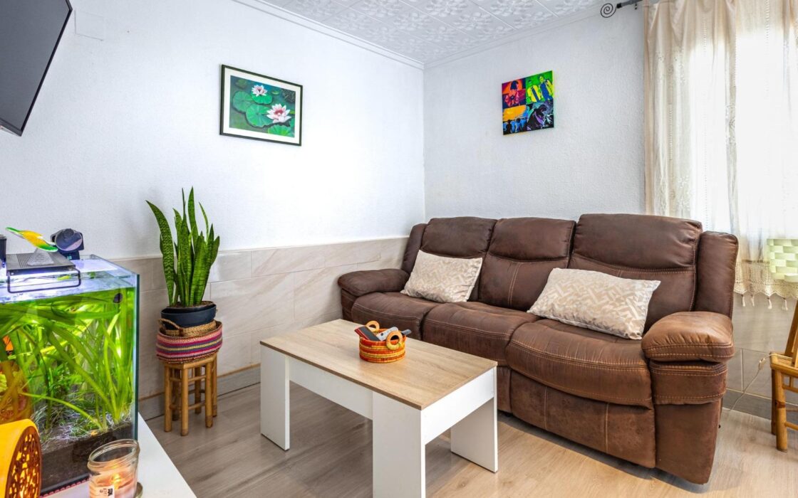 Бунгало в Торревьехе 53 кв.м, 2 спальни, 5 км до моря