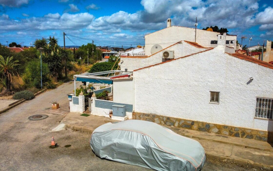 Бунгало в Торревьехе 53 кв.м, 2 спальни, 5 км до моря