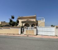 Вилла в Альгорфе 163 кв.м с 4 спальнями и бассейном