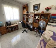 Вилла в Альгорфе 163 кв.м с 4 спальнями и бассейном