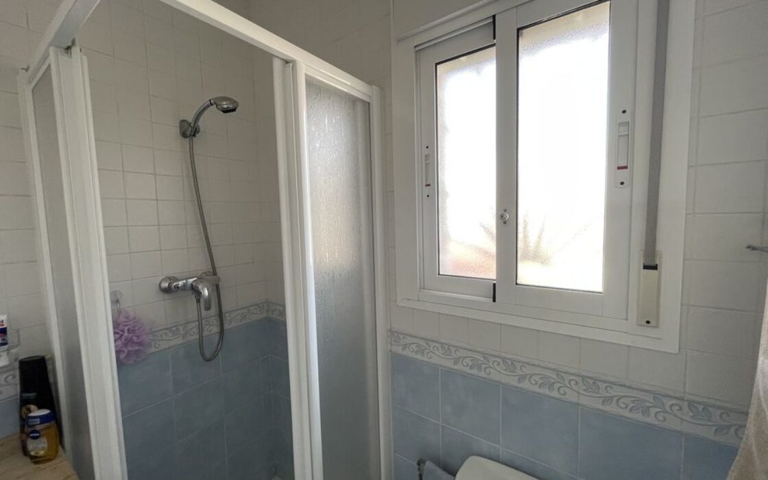 Вилла в Альгорфе 163 кв.м с 4 спальнями и бассейном