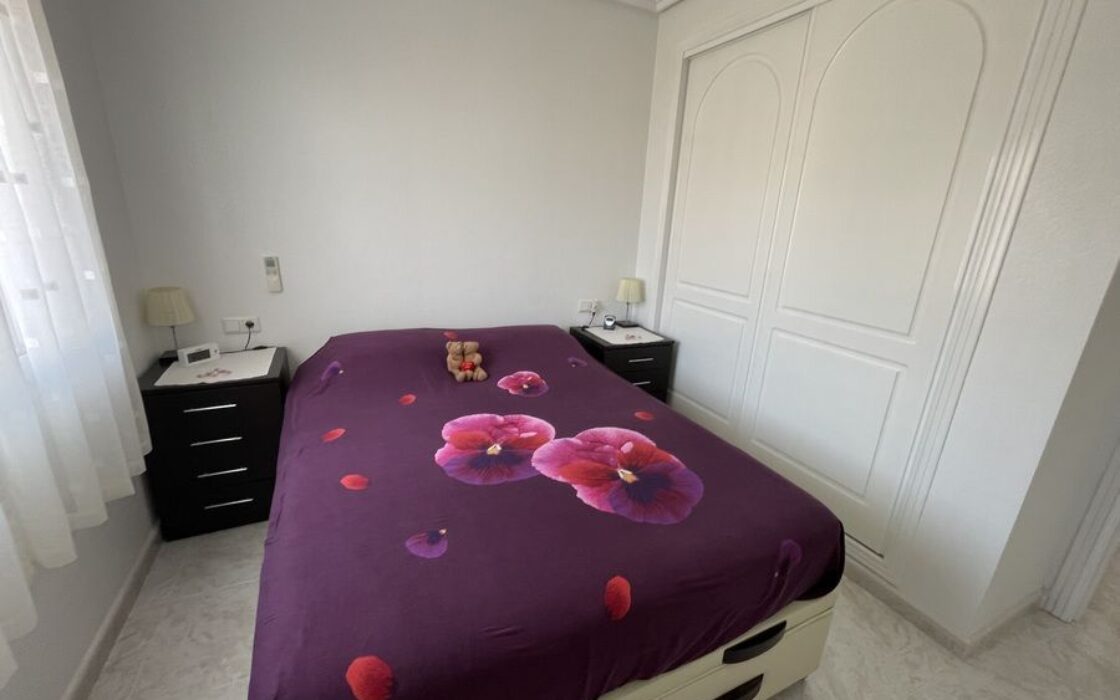 Вилла в Альгорфе 163 кв.м с 4 спальнями и бассейном