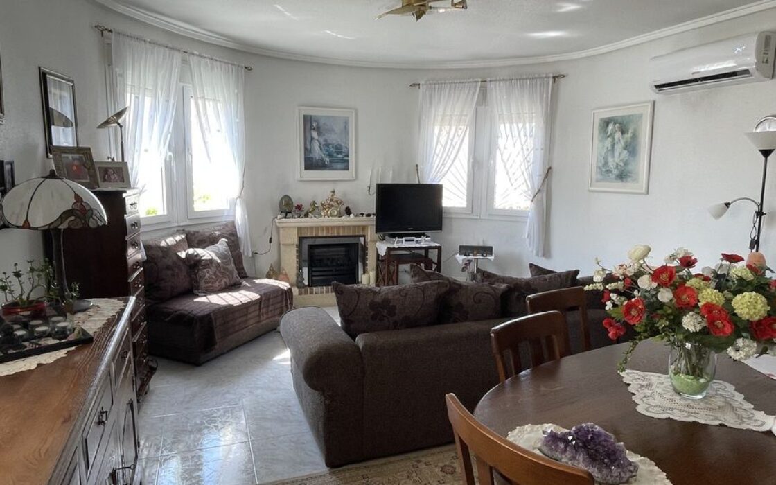 Вилла в Альгорфе 163 кв.м с 4 спальнями и бассейном