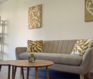 Элегантный дом в Sierra Cortina с террасой у моря 80 кв.м