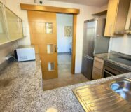 Элегантный дом в Sierra Cortina с террасой у моря 80 кв.м