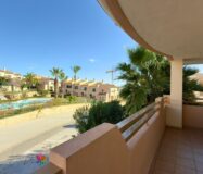 Элегантный дом в Sierra Cortina с террасой у моря 80 кв.м