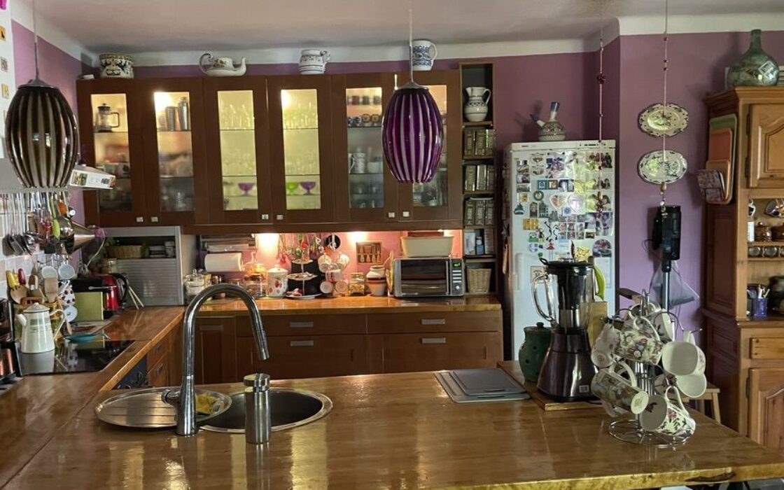 Дом в Рохалес 4 комнаты с террасой и мебелью