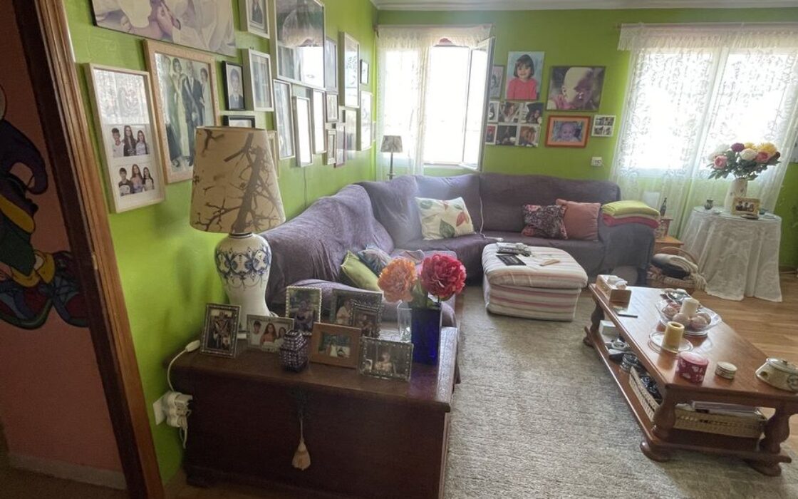 Дом в Рохалес 4 комнаты с террасой и мебелью