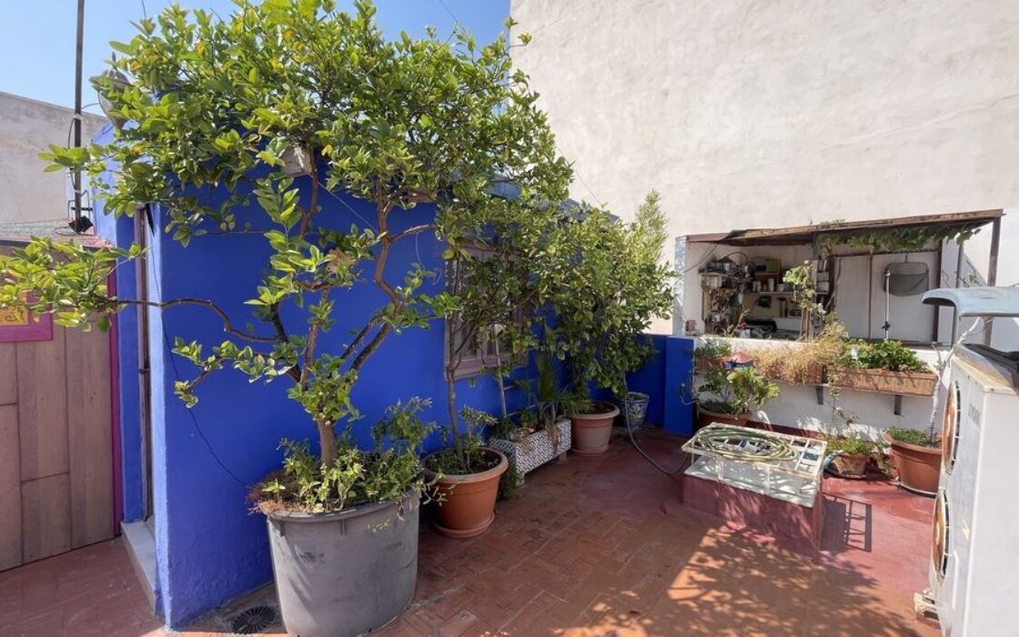 Дом в Рохалес 4 комнаты с террасой и мебелью