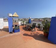 Дом в Рохалес 4 комнаты с террасой и мебелью