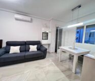 Апартаменты 60 кв.м с террасой в Торревьехе