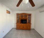 Бунгало 69 кв.м в Торревьехе с террасой у моря