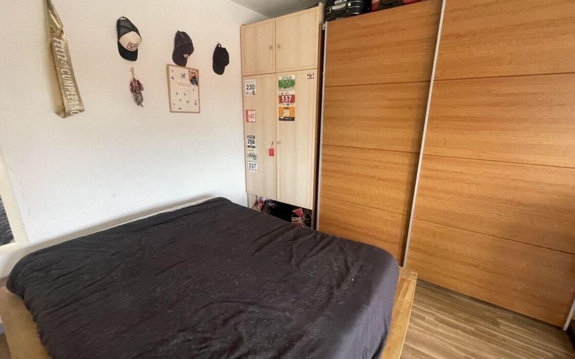 Дом в Рохалес с террасой, 4 комнаты, 172 кв.м