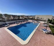 Дом в Альгорфе 4 комнаты с общим бассейном